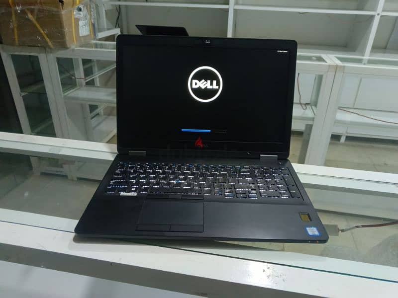 dell 5570  i7 6th 2vga 8