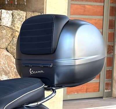 Rear Box + Rack for Vespa GTS 300