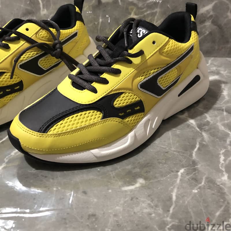 Diesel Shoes - Black and Yellow size 40.5 1