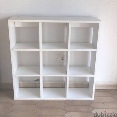 bookshelf