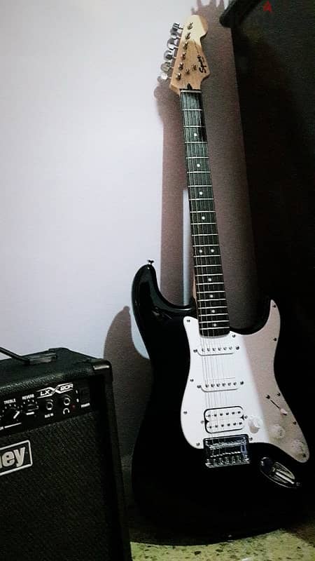 Guitar + Amplifier 0