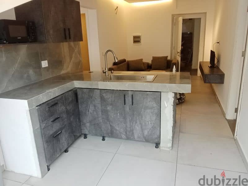 apartment in aoukar for rent 0