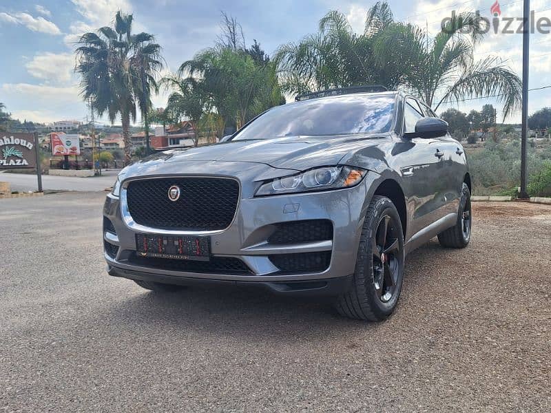 Jaguar F-Pace 2017 0