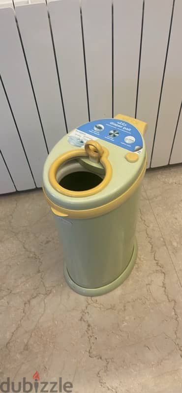 Diaper Pail 1