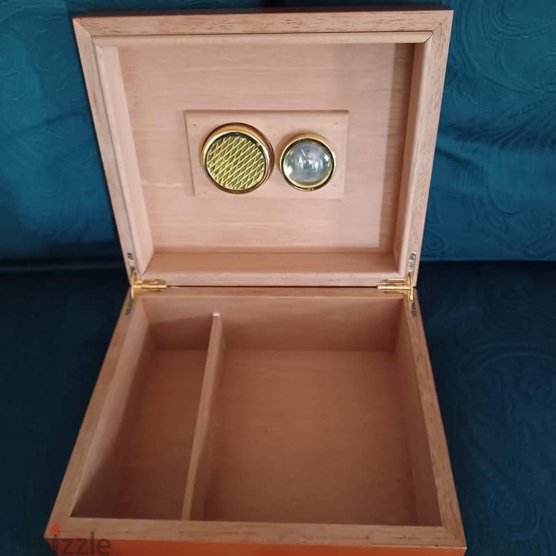 Wooden Cigar Box 3