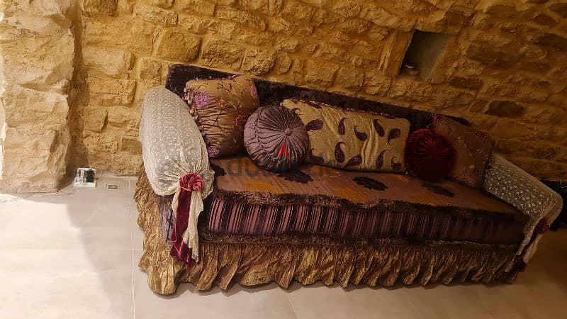 Sofa with high end textile 2