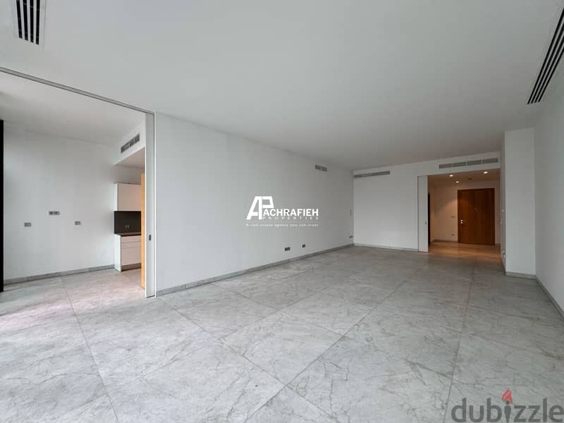 Apartment For Sale in Downtown - شقة للبيع في وسط بيروت 0