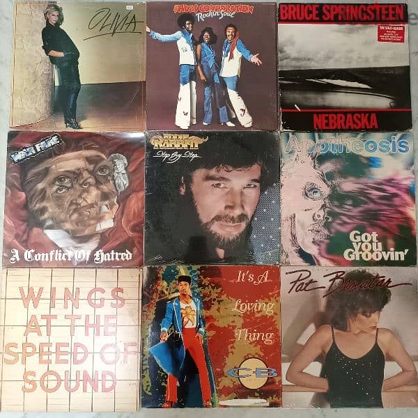 selling a big collection of vinyl records اسطوانات 5