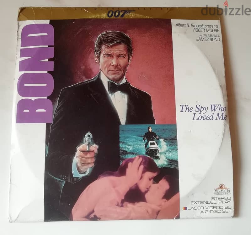 James Bond 007  3 movies set on Laserdiscs 2