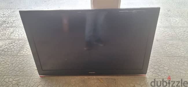 42 inches LCD