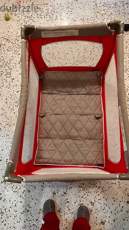 Chicco Baby Park with Bonus Medical Mattress 1