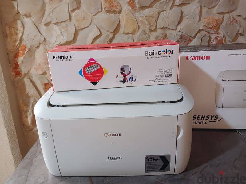 canon laser printer i-sensys LBP6030w with extra tonner cartridge 1