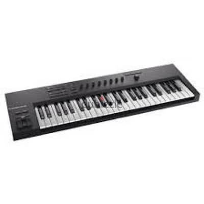 midi controller Komplete kontrola49