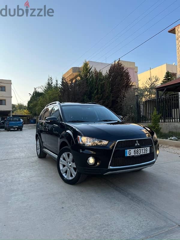 Mitsubishi Outlander 2012 0