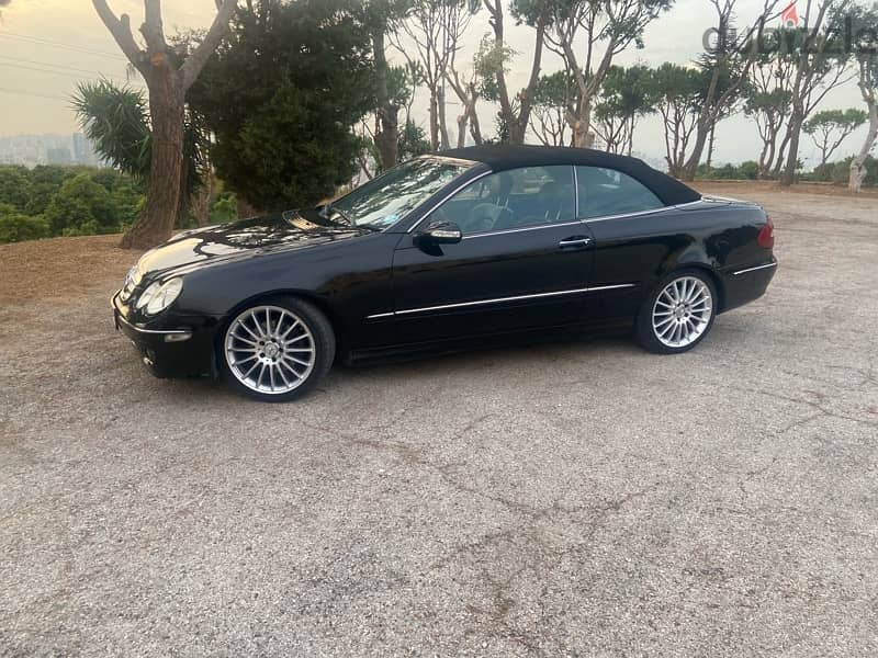 Mercedes-Benz CLK-Class 2006 0