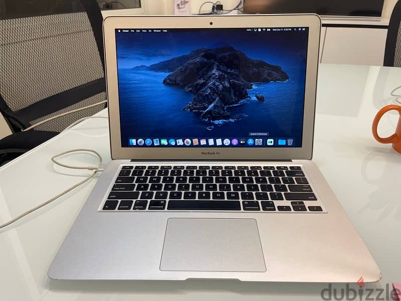 Apple Macbook Air 13 inch 2012, i7, 8GB Ram and 128GB SSD 0