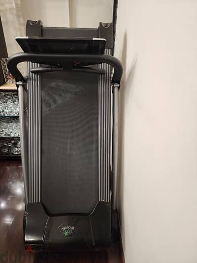 Treadmill barely used at home. 380$