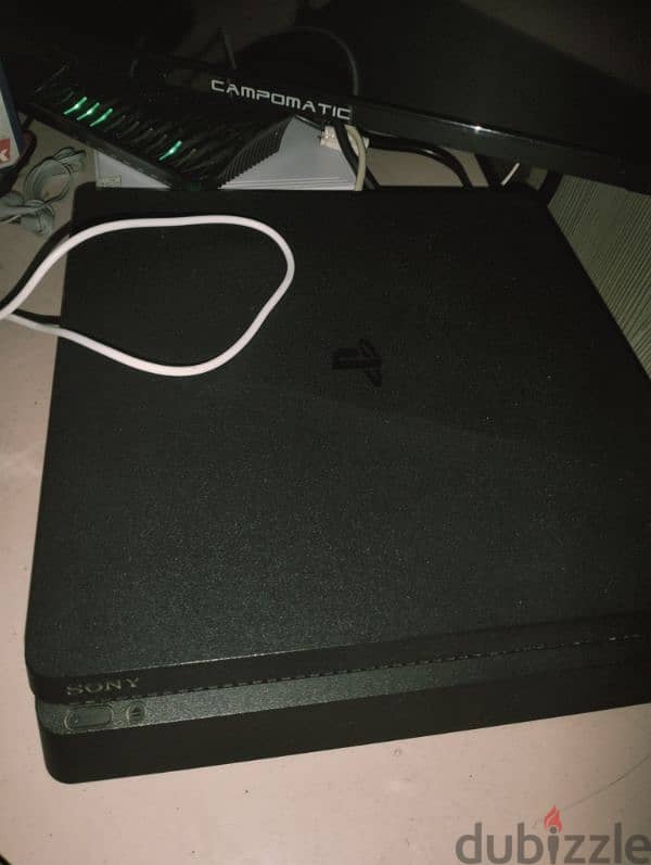 ps4 slim 0