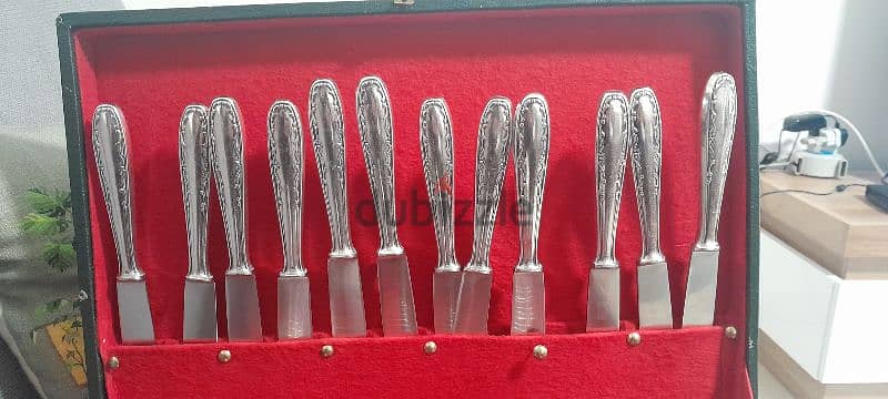 Antique silverware in perfect condition 2