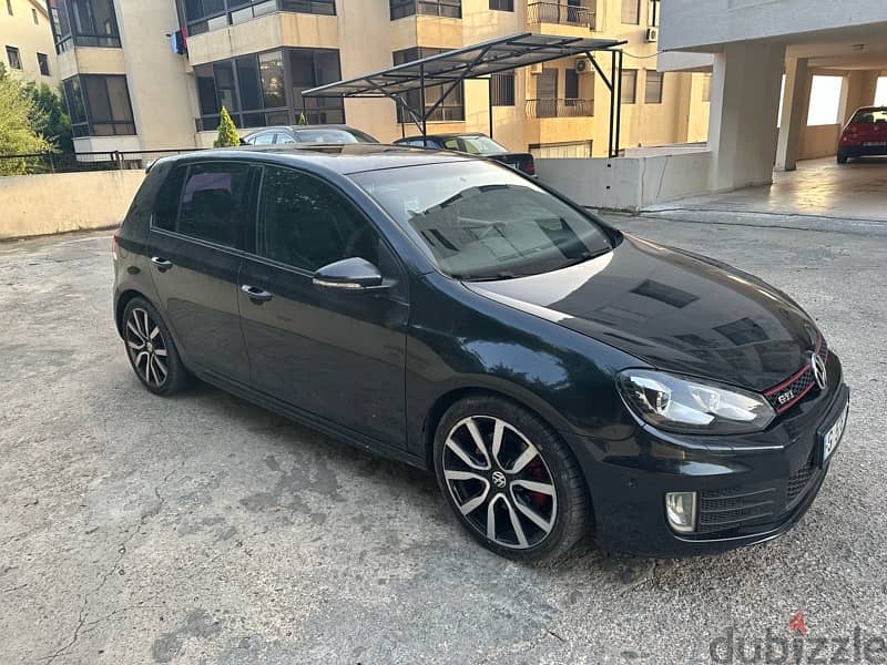 Volkswagen GTI 2012 0