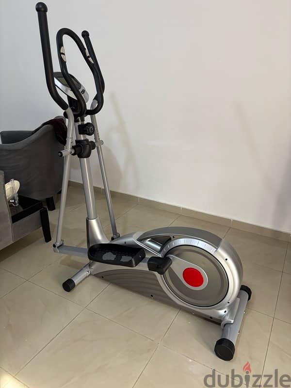 Elliptical cross trainer (magnetic) 1