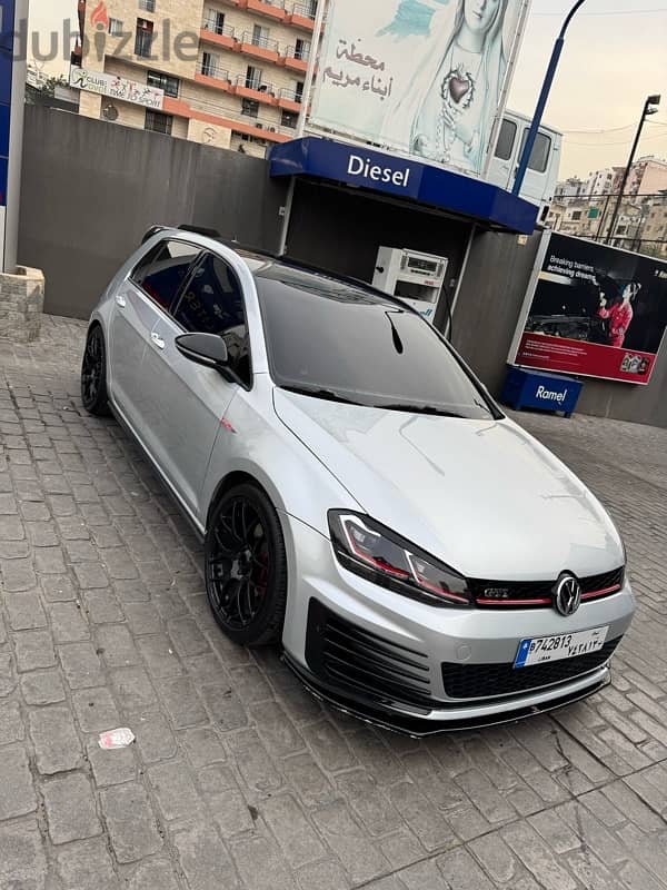 Volkswagen GTI 2015 0