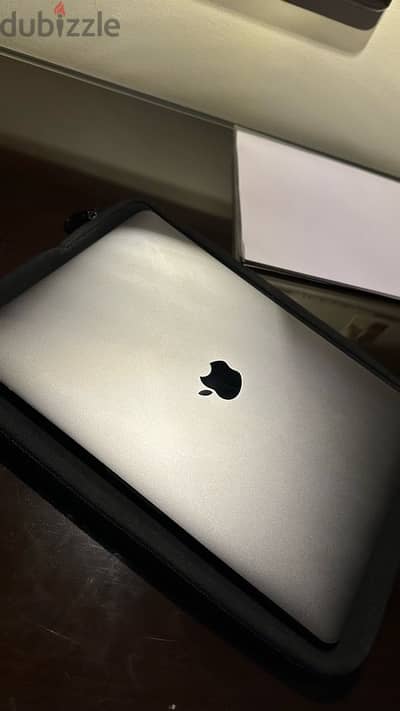 Macbook