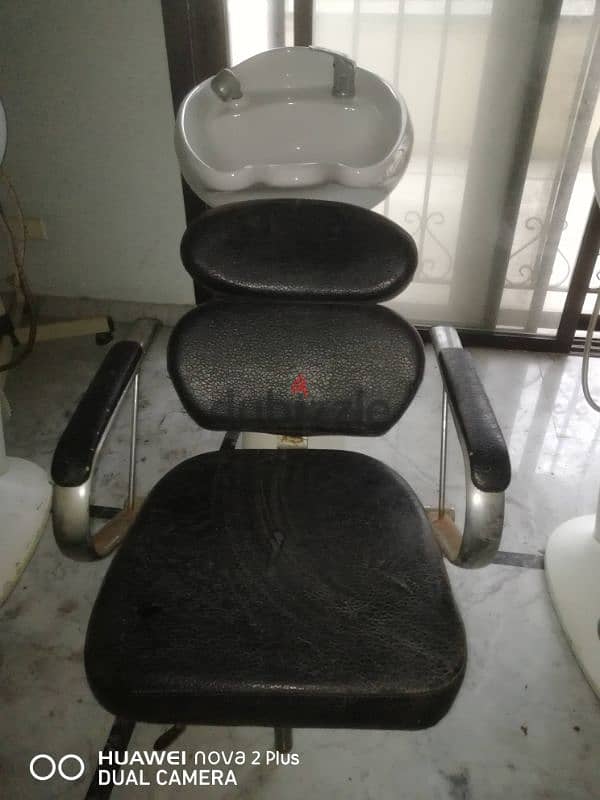 coiffure salon chairs for haircut & shampoo tel 03839841 5