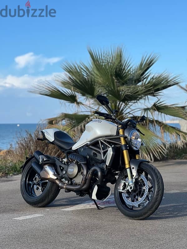 Ducati monster 1200S 3