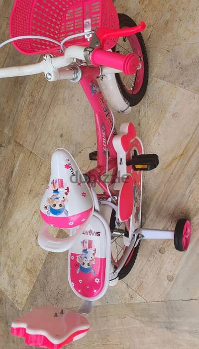 Bike for kids size 12" ( delivery available)