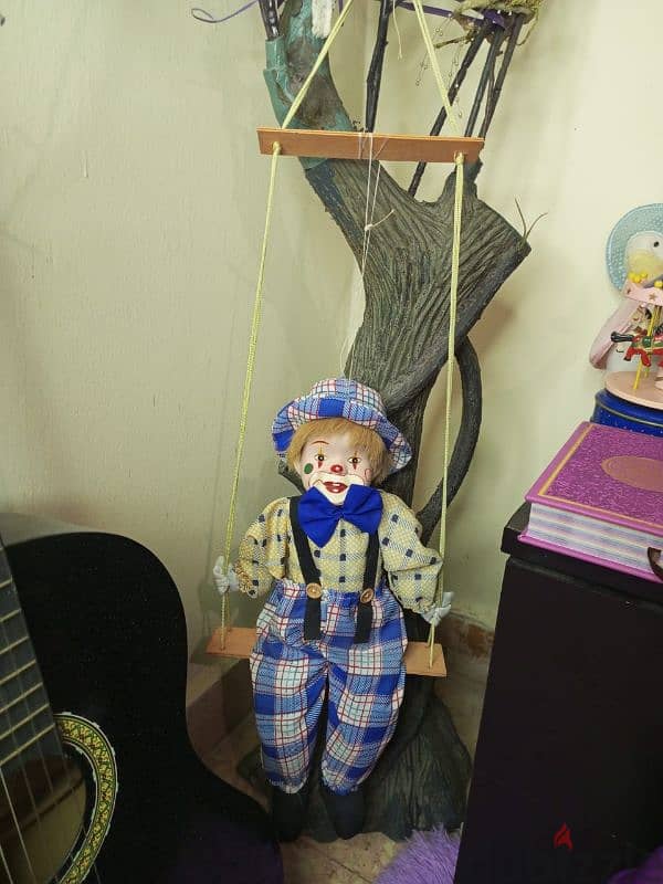 clown on swing 1