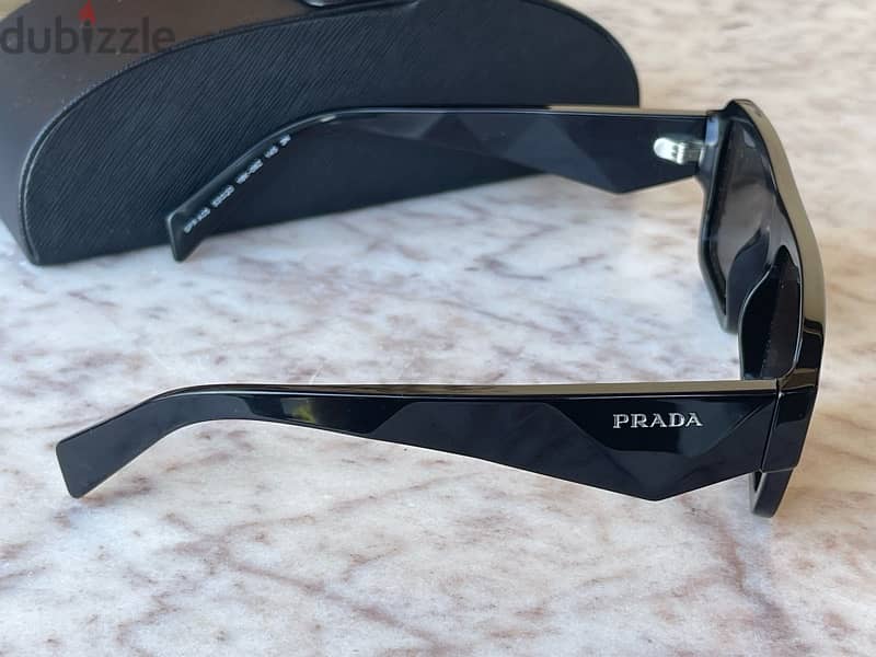 PRADA 2