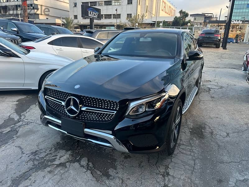 Mercedes-Benz GLC-Class 2017 coup Like new very clean 0