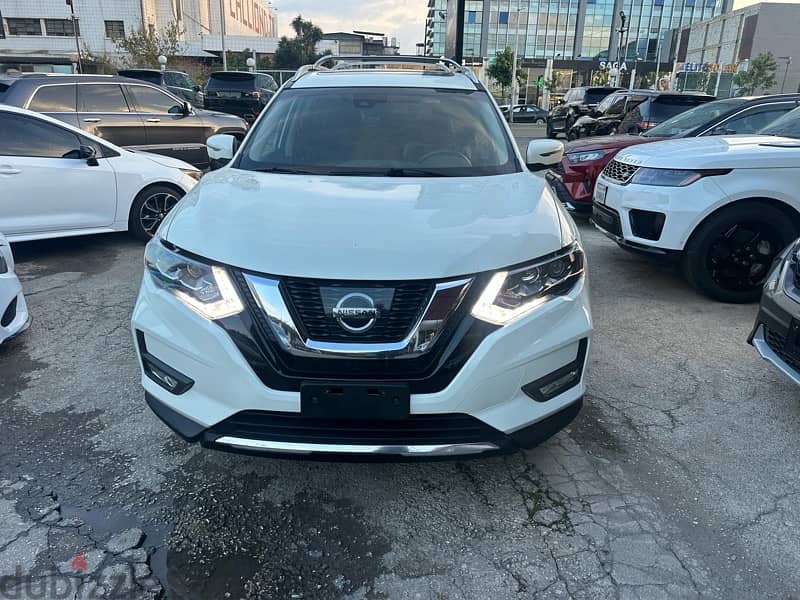 Nissan Rogue 2017 SL very clean 0