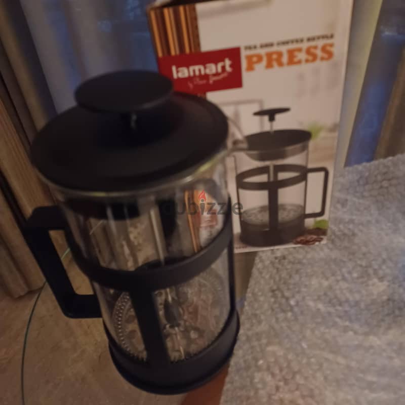 Tea and Coffee Kettle  PRESS 3