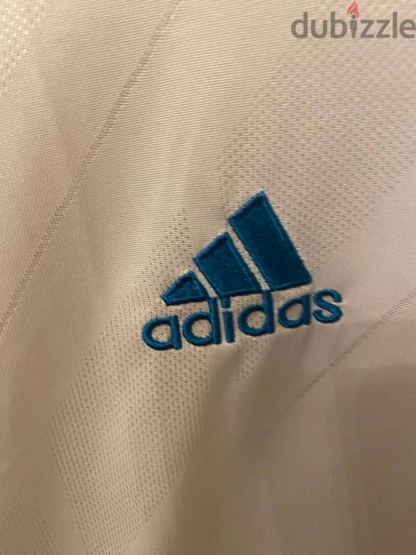 Real Madrid 2018 shirt jersey without badges or name 1