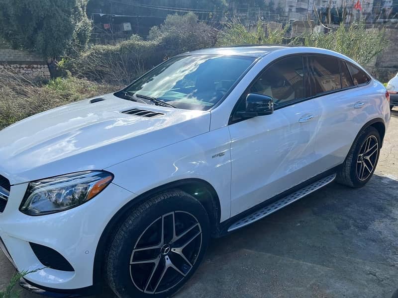 Mercedes-Benz GLE-Class 2017 0