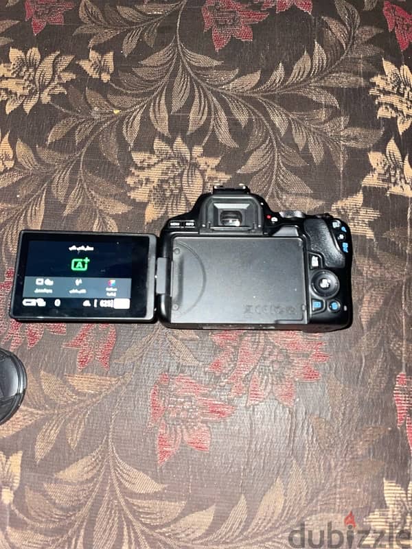 camera canon 250d with 2 lens like new 1