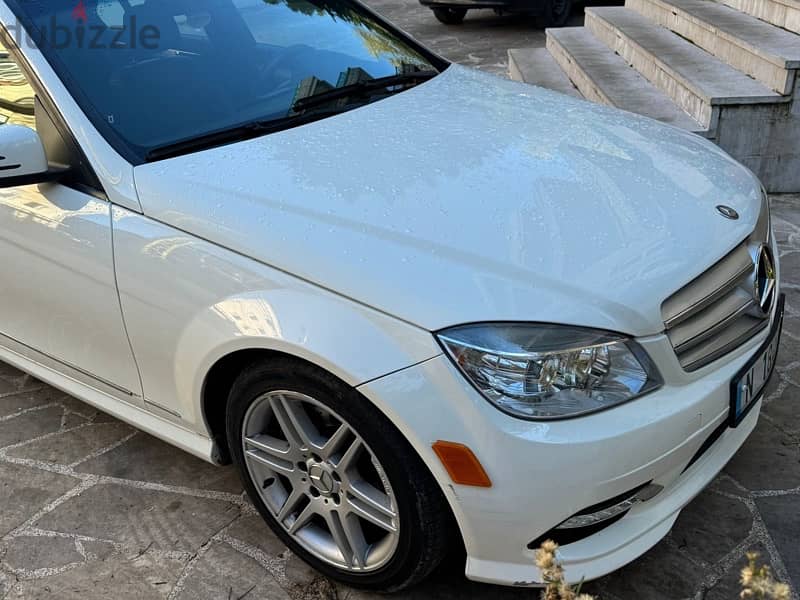 Mercedes-Benz C-Class 2011 0