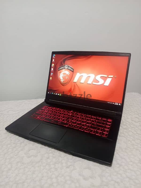 like new gaming MSI laptop 1