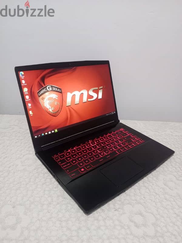 like new gaming MSI laptop 5