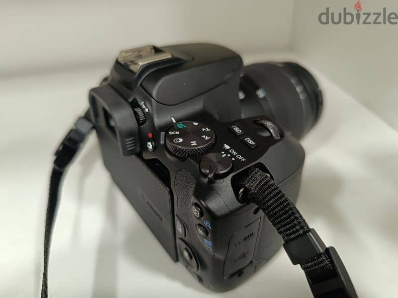 canon 250d like new 0