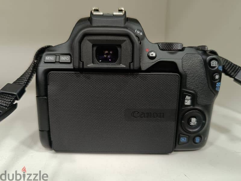 canon 250d like new 3