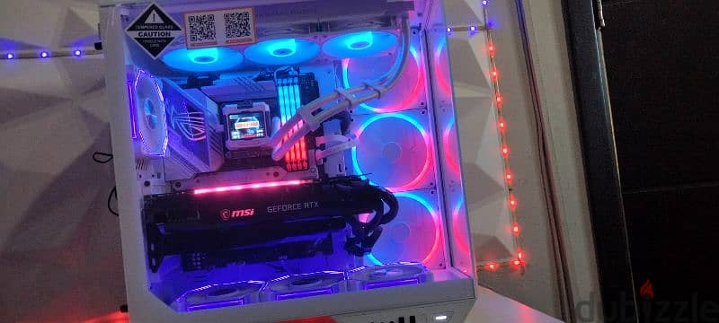 Luxurious Gaming PC Case Full RGB White 1