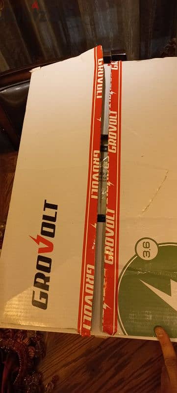 inverter grovolt 3.6 on off tie grid like new with box 1