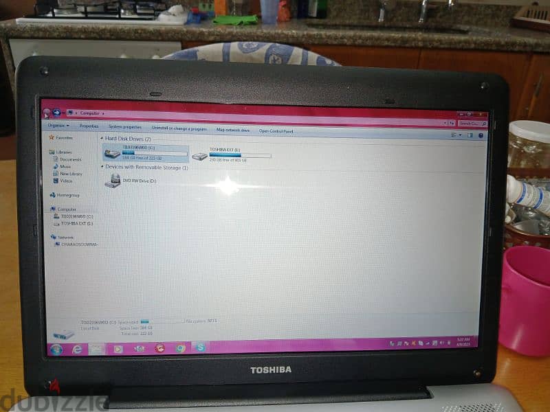 3 laptops for sale.  ٣ لابتوبات للبيع 8