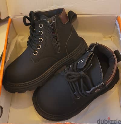 New Black boots size 27 ( Shein)