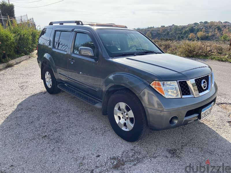 Nissan Pathfinder 2005 0