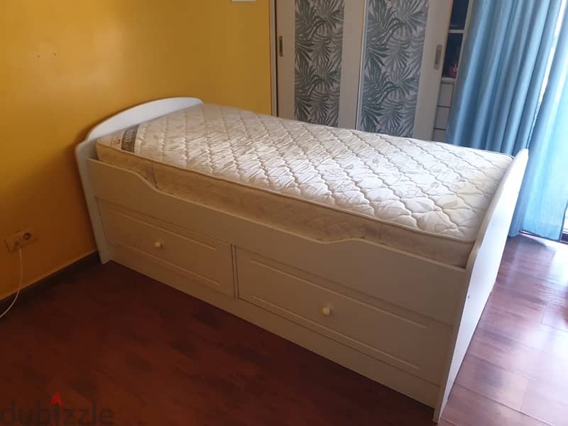 Single Bed Deluxe Premium with Drawers 0