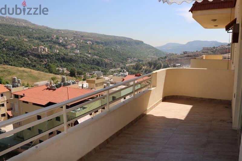 Decorated flat in Aley with view 0